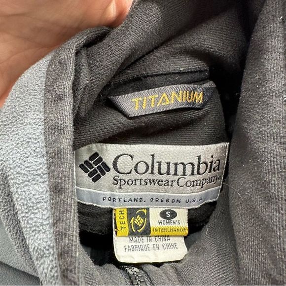 Columbia Titanium Jacket Womens Small Full Zip Fleece Light Hiking Athletic - Picture 5 of 11